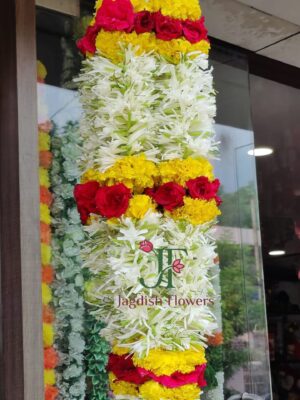 Traditional big flower haar for new car delivery decoration