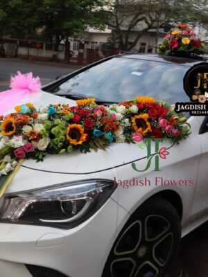 Luxury multi color wedding car decoration with fresh flowers and floral styling
