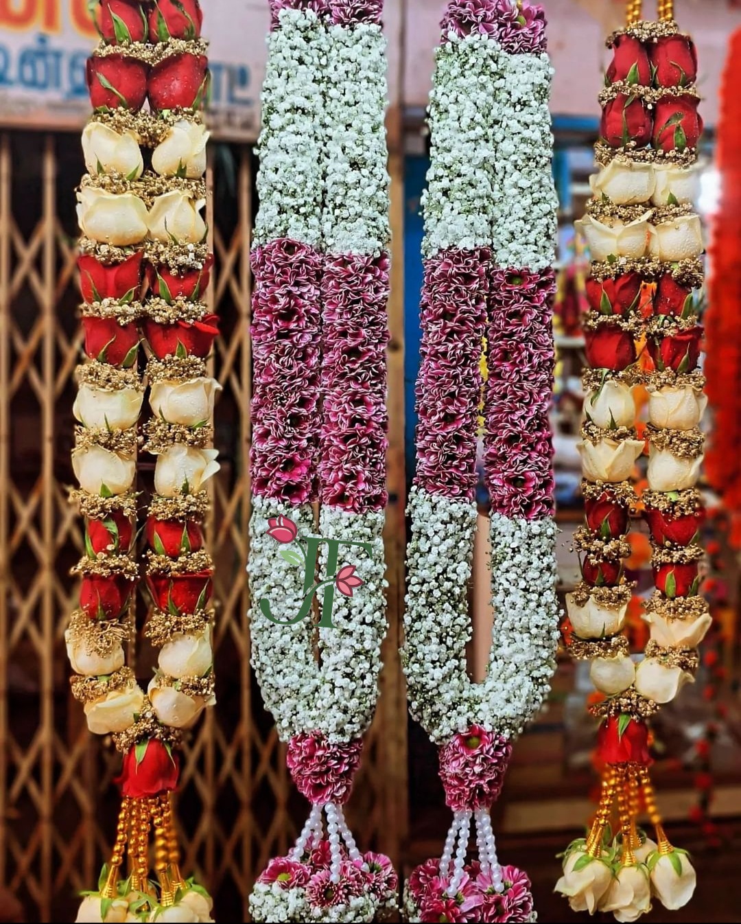Traditional floral wedding haar with fresh roses for wedding rituals