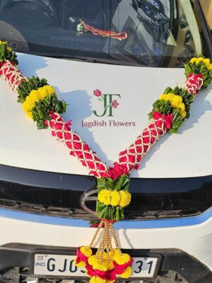 Fresh flower big haar for vehicle decoration and car puja