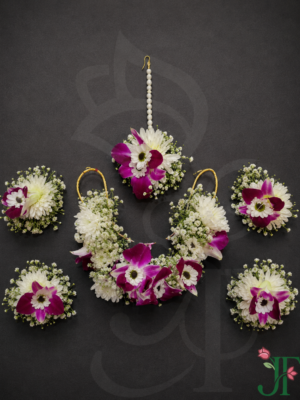 Perpal Orchid and White Sevanti Flowers with Gypsophila ornament at Jagdish Flowers