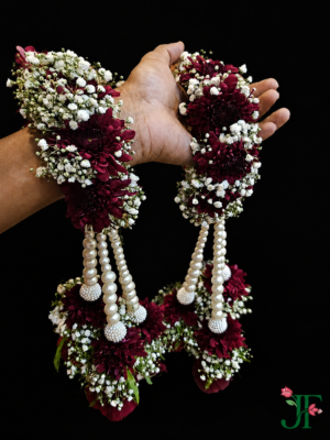 Flower Calera ( Hand Bracelet ) at Jagdish Flowers