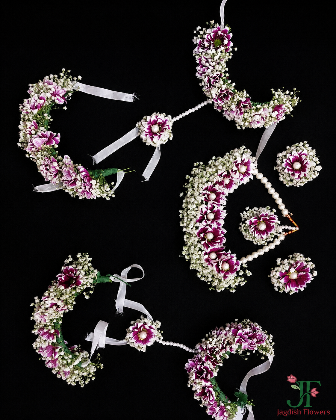 Fresh white Gypsophila spider bun floral hair ornament for bridal hairstyle, handcrafted baby's breath hair accessory for weddings and Mehndi in Rajkot