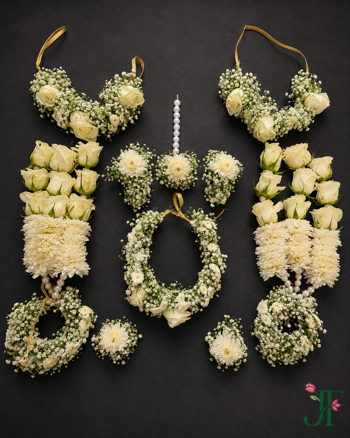 White Rose , White Sevanti with Gypsophila ornament at Jagdish Flowers